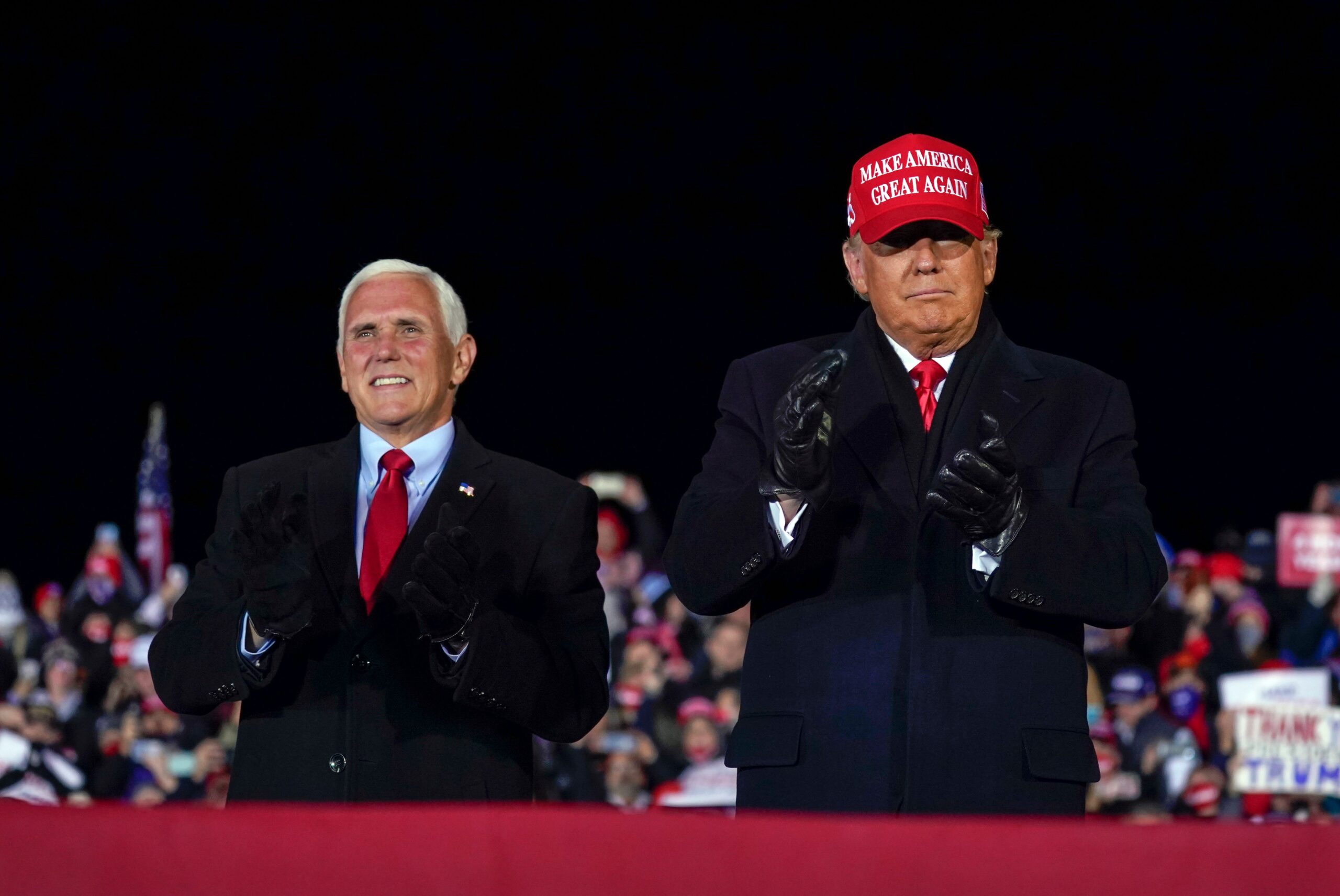 Photo: AP Evan Vucci